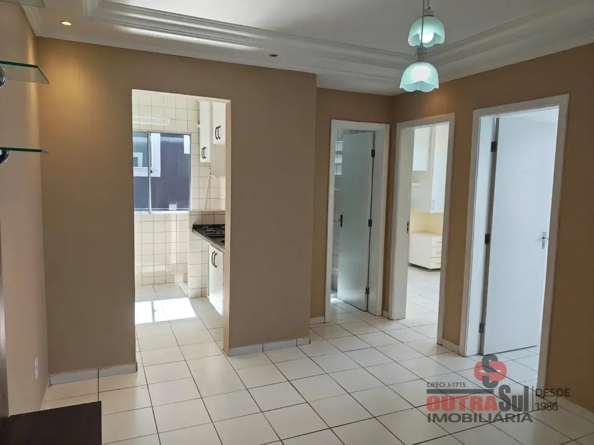 Пральна машина та 2 спальні: квартира 51 м²