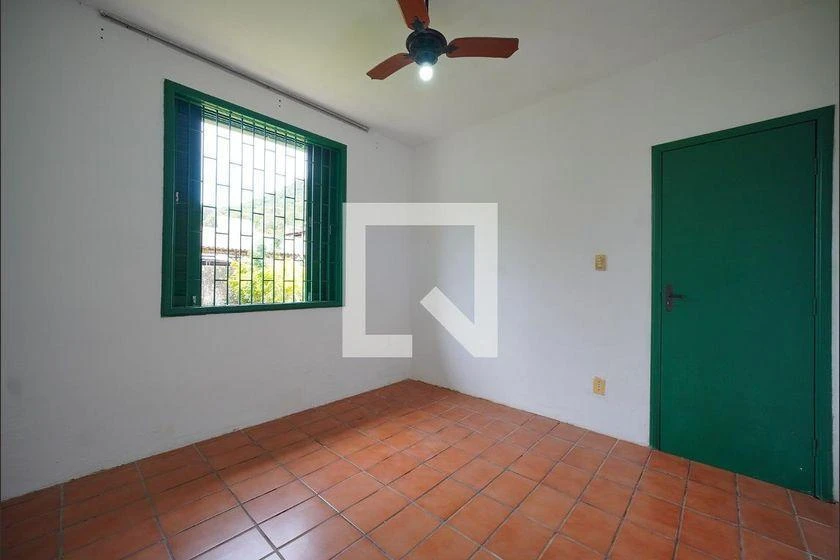 2-bedroom house with a grill on the balcony in Florianópolis — photo 14
