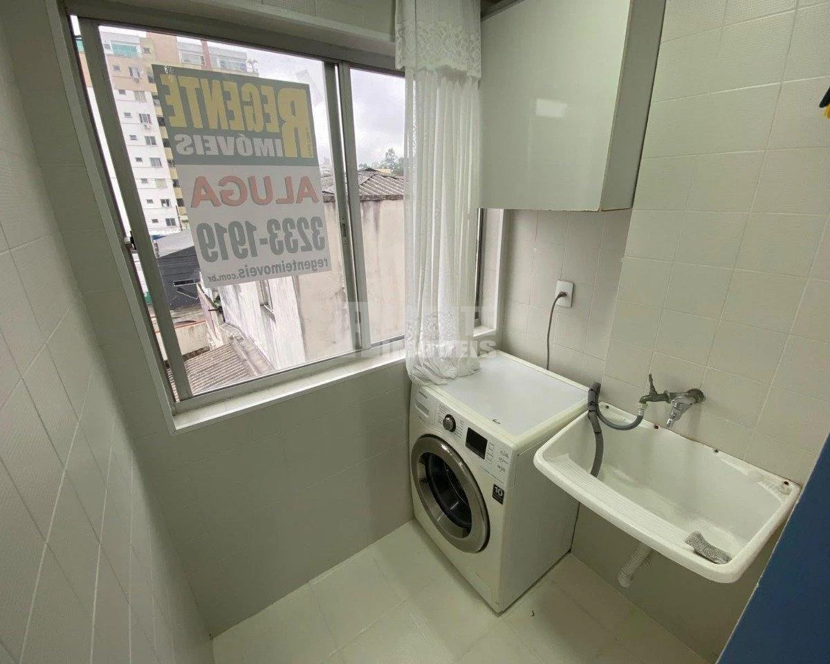Washing machine in a one-bedroom apartment, 45 m² — photo 11