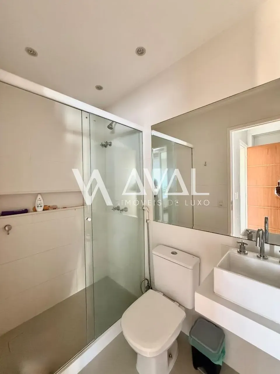 190 m² duplex penthouse with 3 suites and pool — photo 17