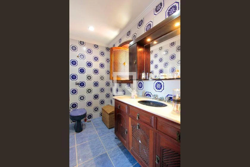 Furnished house with 4 bedrooms and a gas stove 657 m² — photo 26