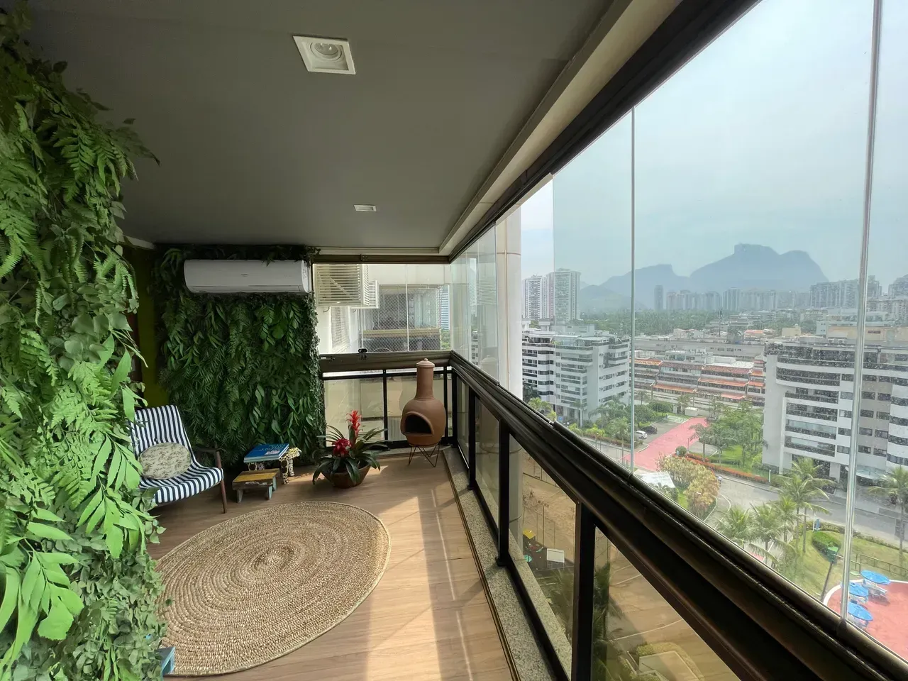 11th-floor 2-bedroom apartment with 110 m² and 2 baths — photo 17