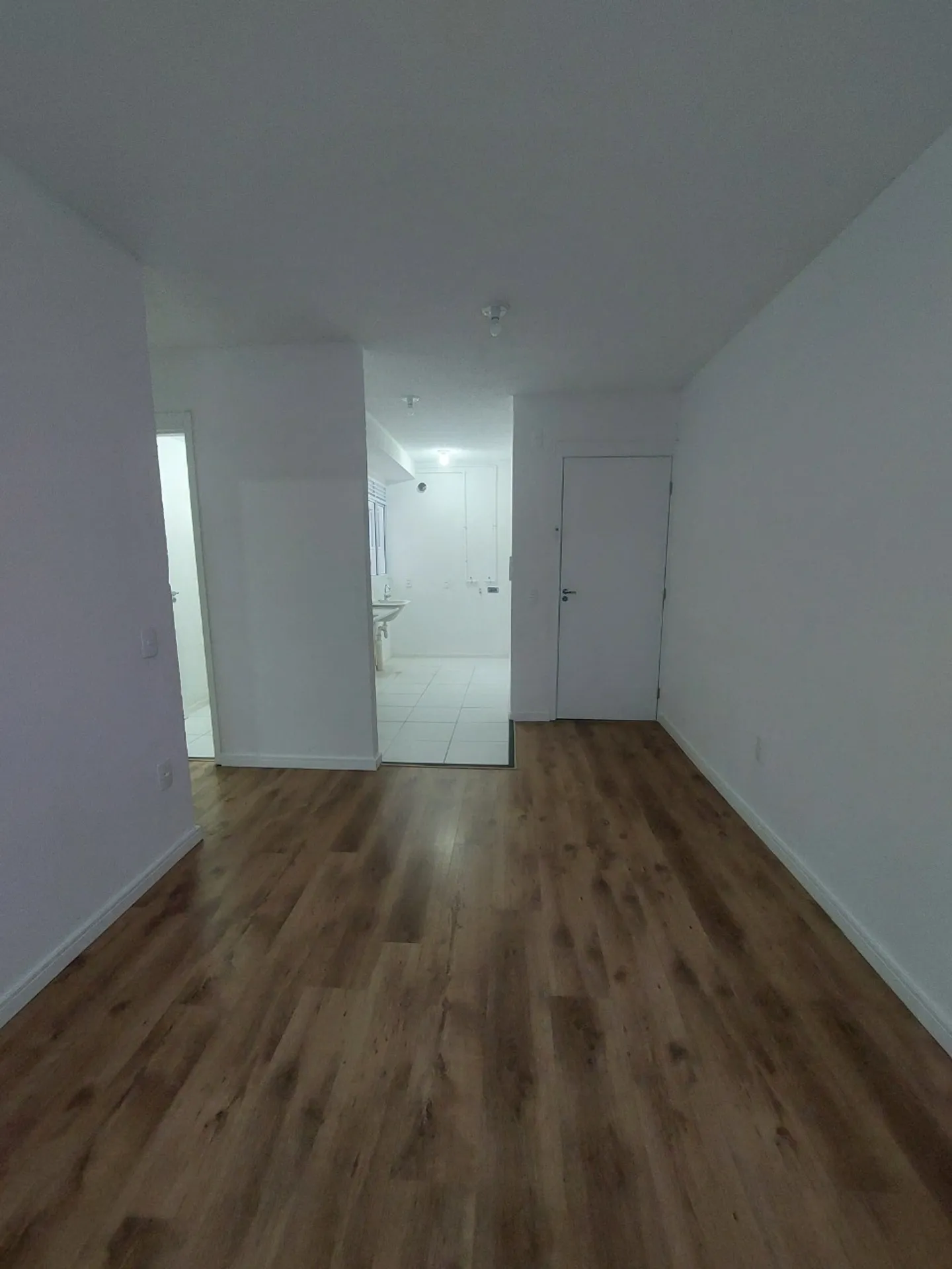 Apartamento, 40 m², com piso de madeira ou laminado — photo 9