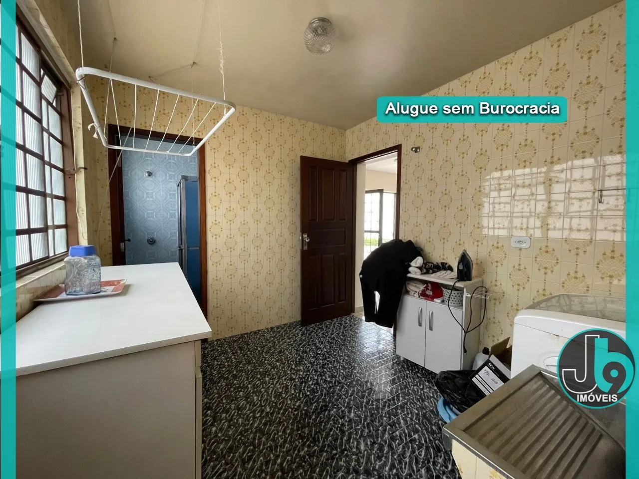 Furnished house with 5 bedrooms and 2 bathrooms — photo 36