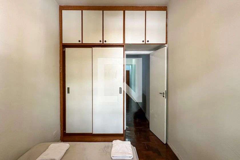Furnished 40 m² apartment with 1 bedroom and 1 bathroom — photo 17