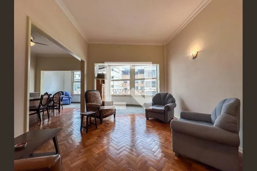 4-bedroom apartment with 3 bathrooms and 206 m² — photo 8