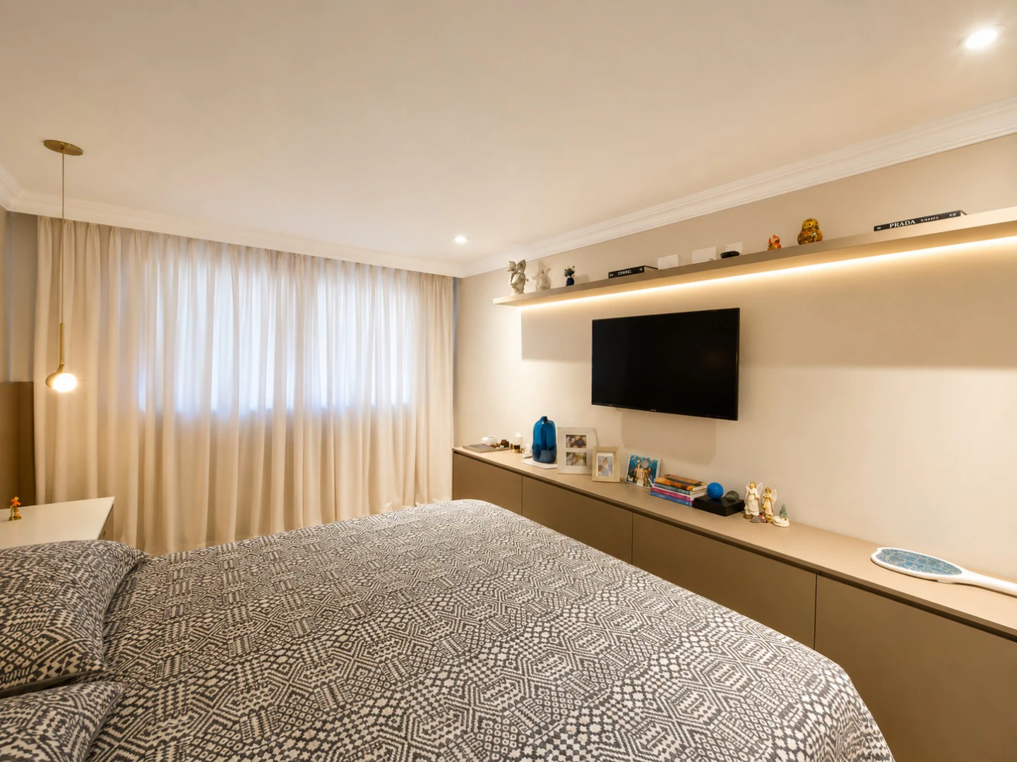 Condominium house with 4 bedrooms and 500 m² — photo 14
