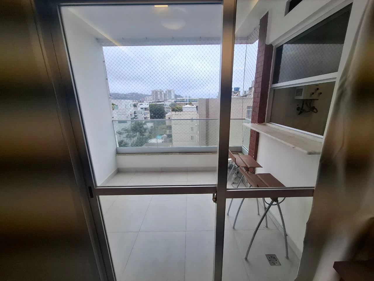 Furnished 35 m² apartment with balcony and 1 bedroom — photo 14