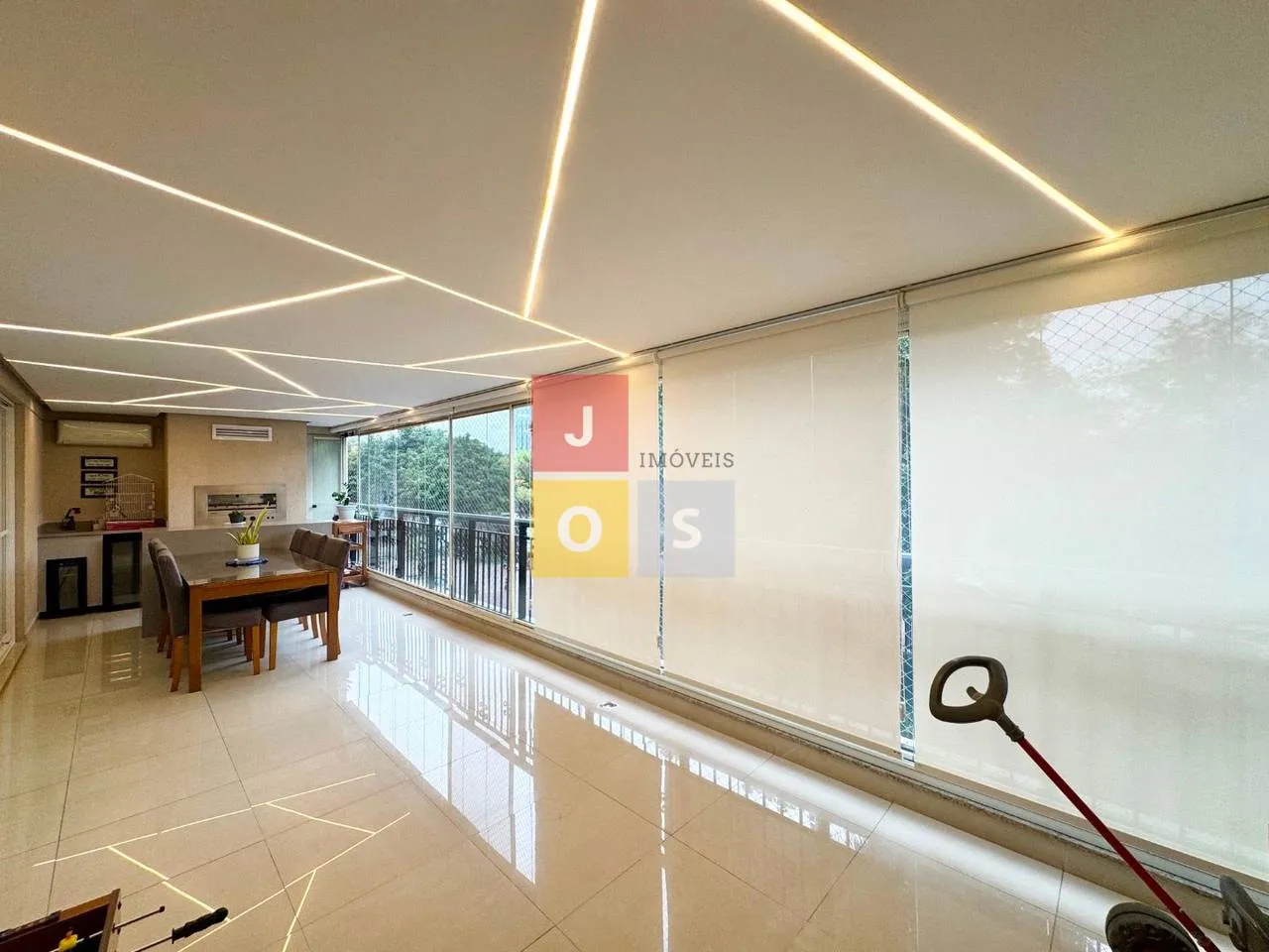 4 quartos e varanda envidraçada: apartamento de 193 m² — photo 18