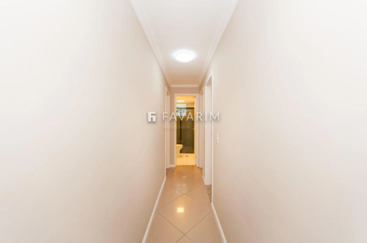 3-bedroom apartment in a building with a pool — photo 36