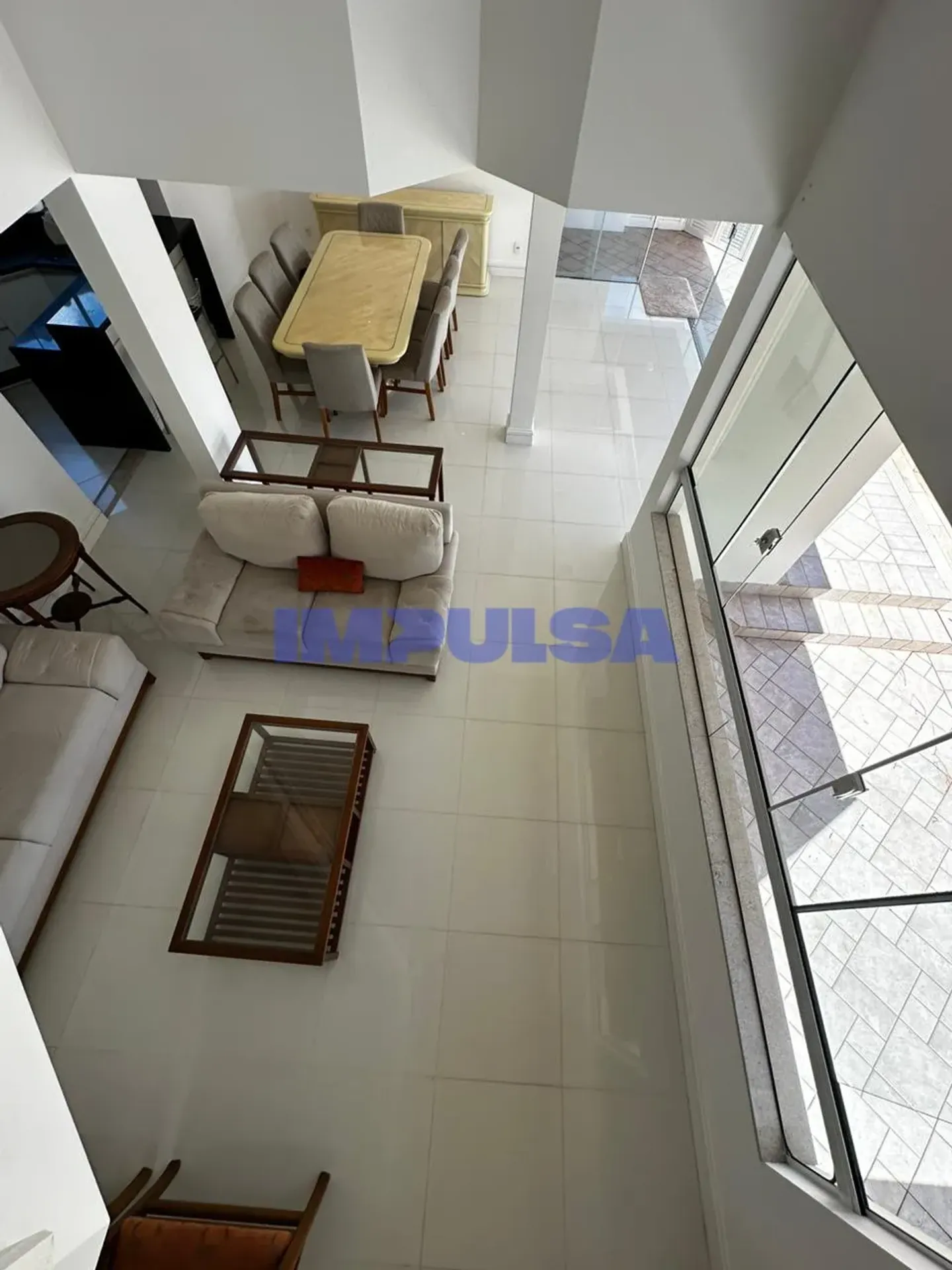 Ванна та 4 спальні: будинок 340 м² — photo 10