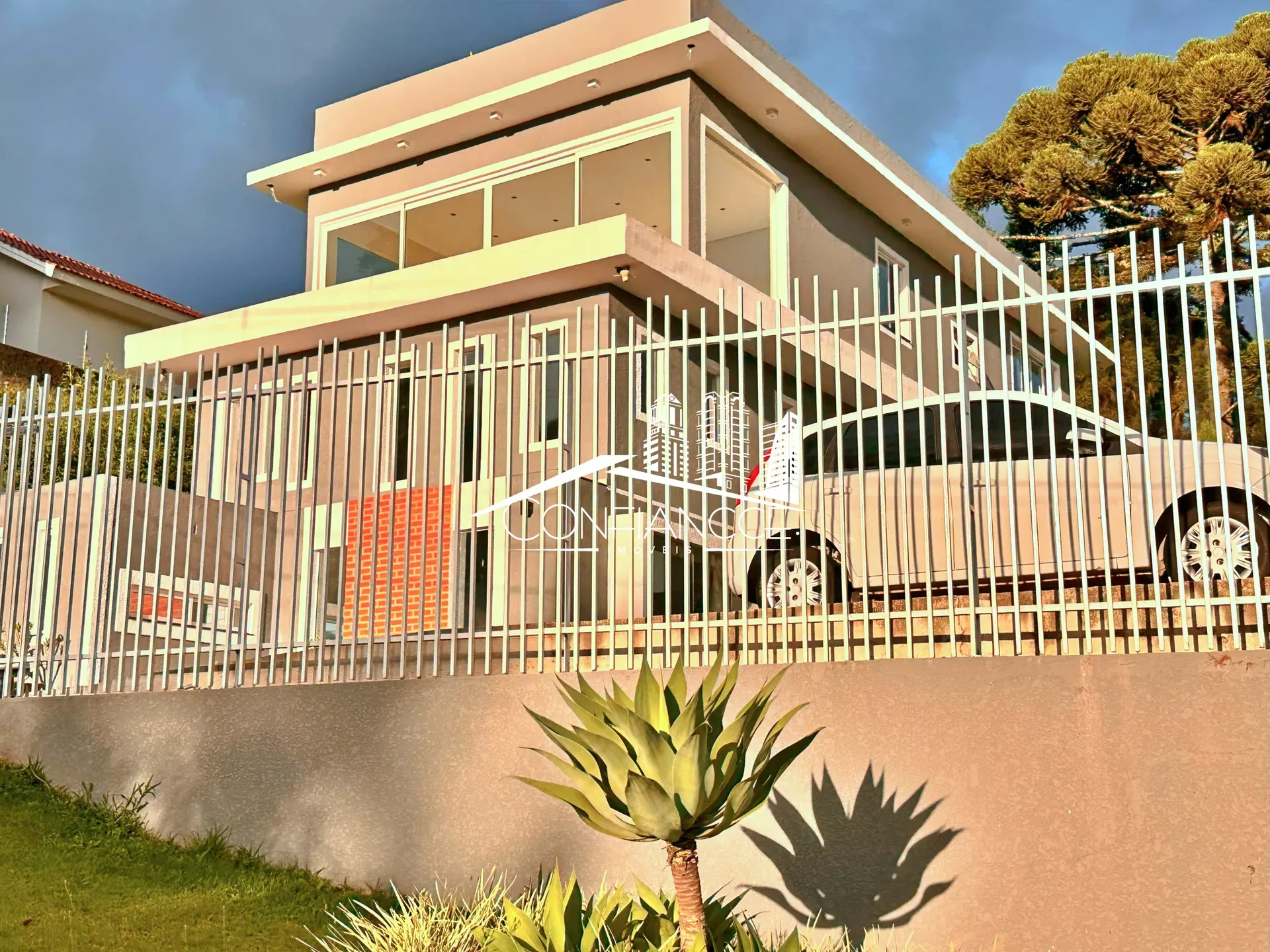 House with 4 bedrooms, 3 bathrooms and 6 parking — photo 38