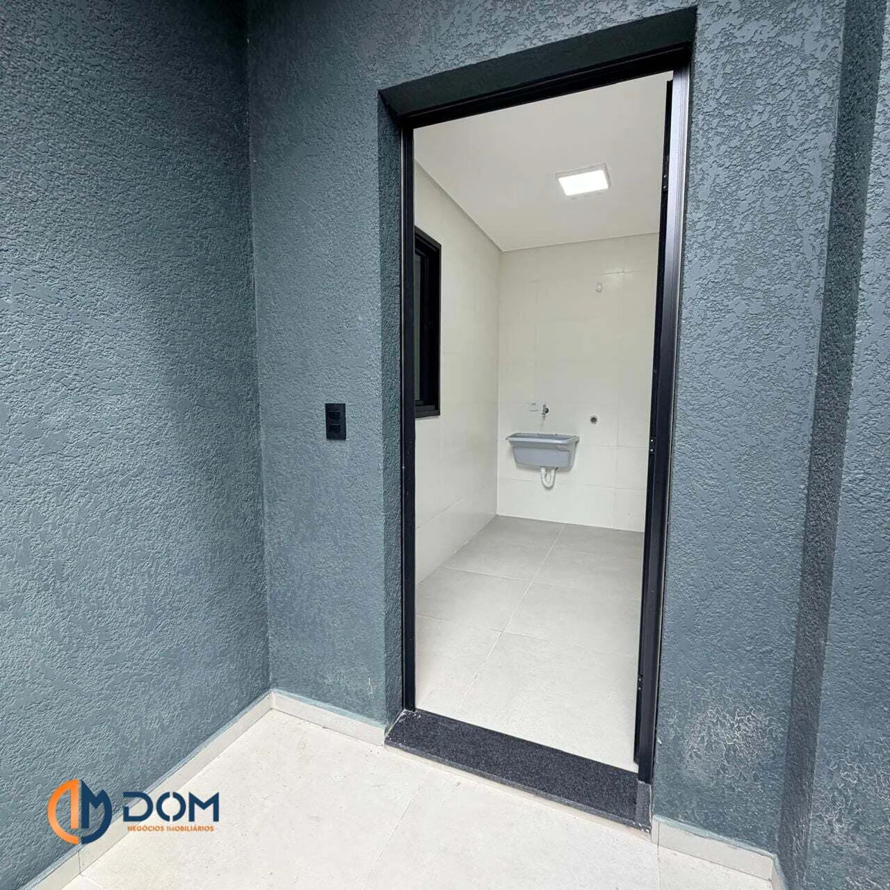 2-bedroom house with a washing machine in Florianópolis — photo 4