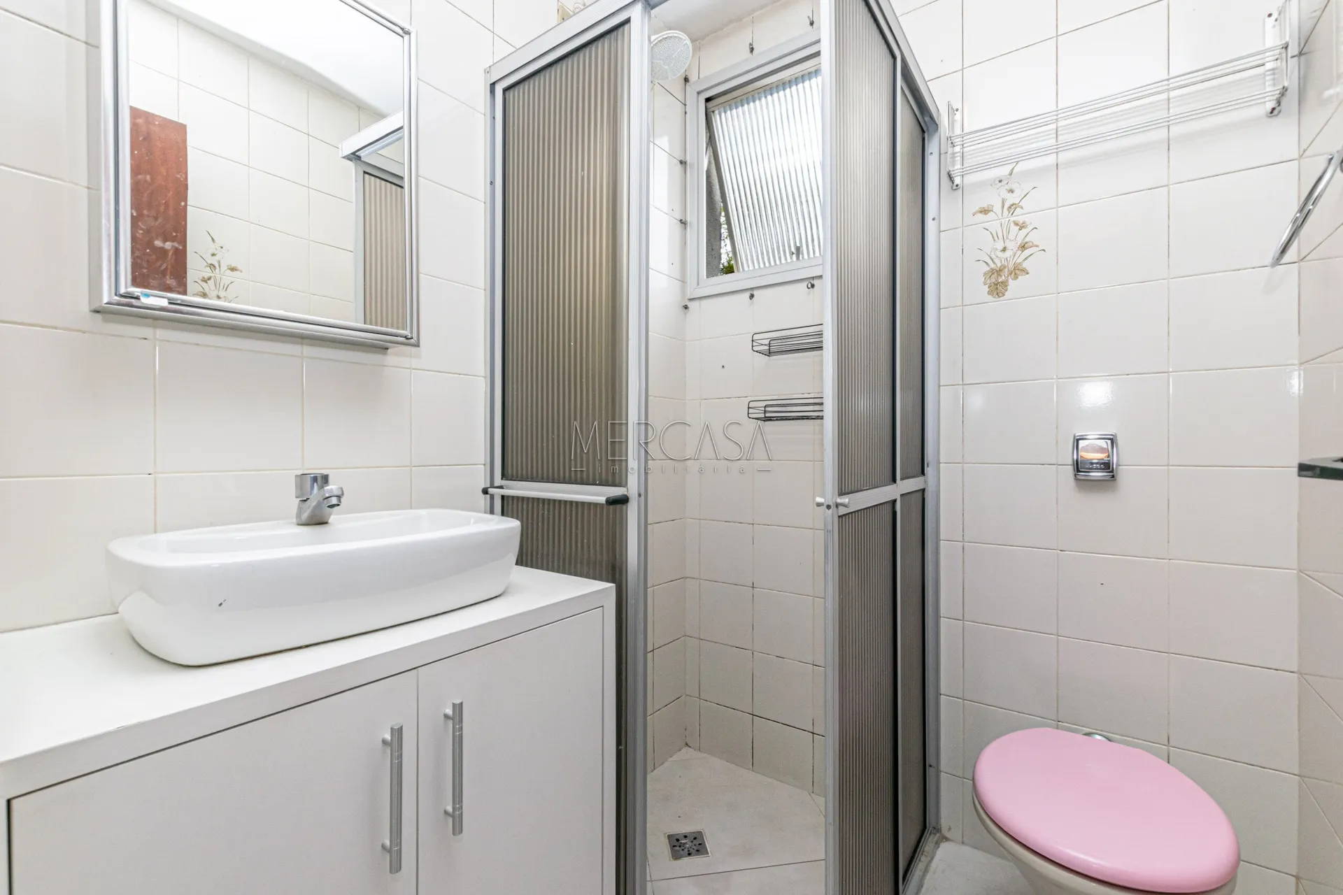 One-bedroom, 31 m² apartment in Curitiba — photo 11
