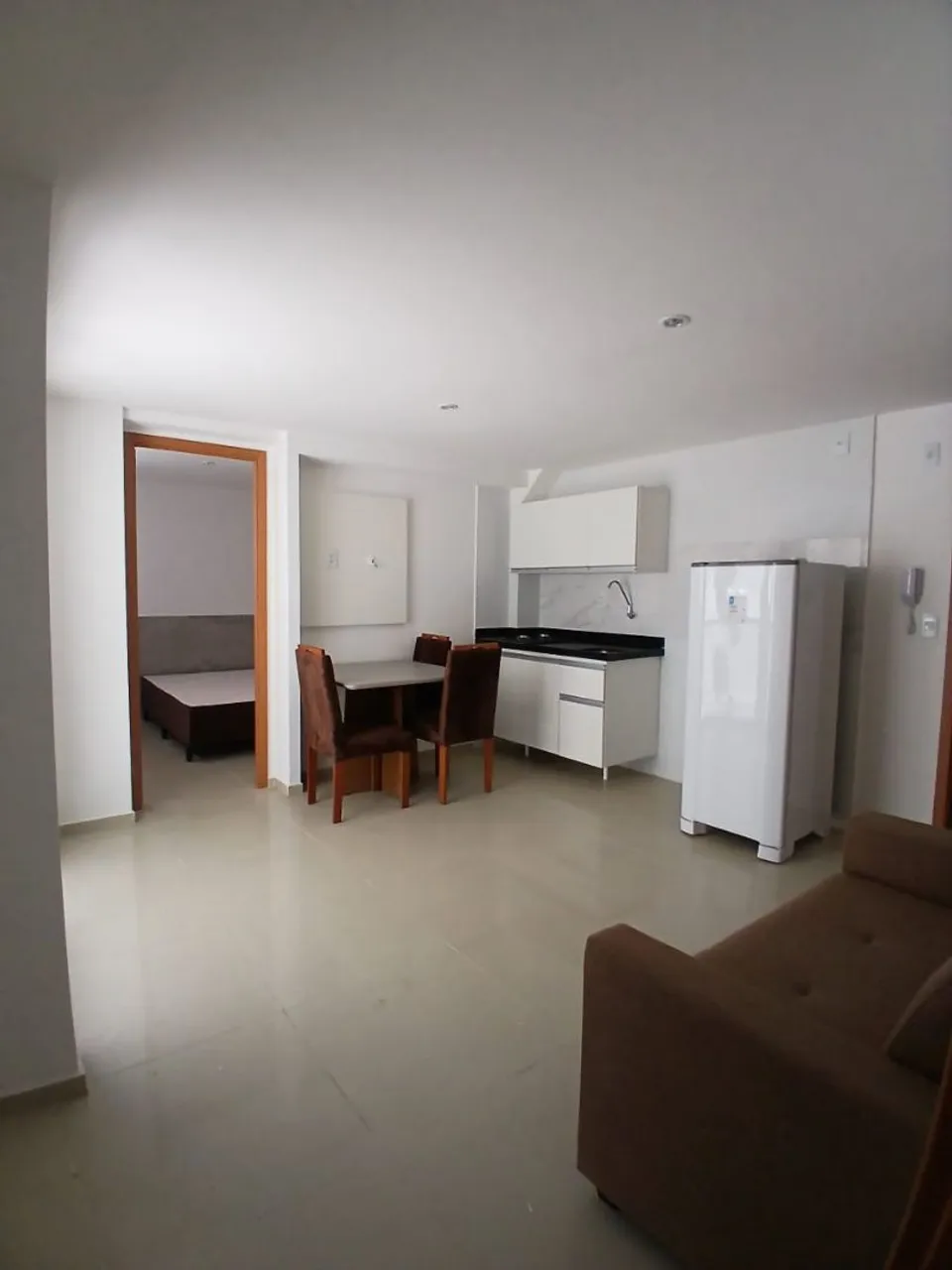 Furnished 1-bedroom apartment with a balcony and no parking — photo 7