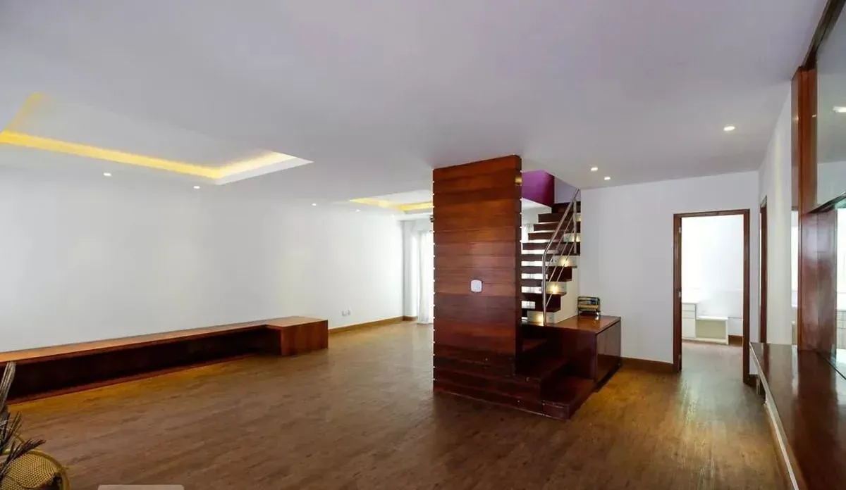 Casa tríplex 540 m² com 5 quartos e 11 banheiros — photo 10
