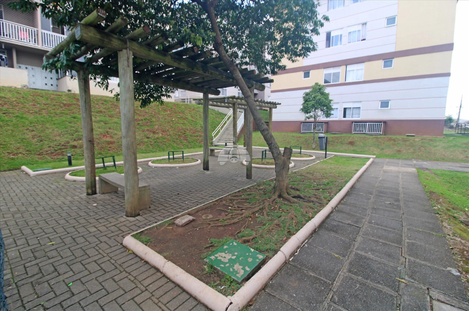 2-bedroom, 44 m² apartment in Curitiba — photo 14