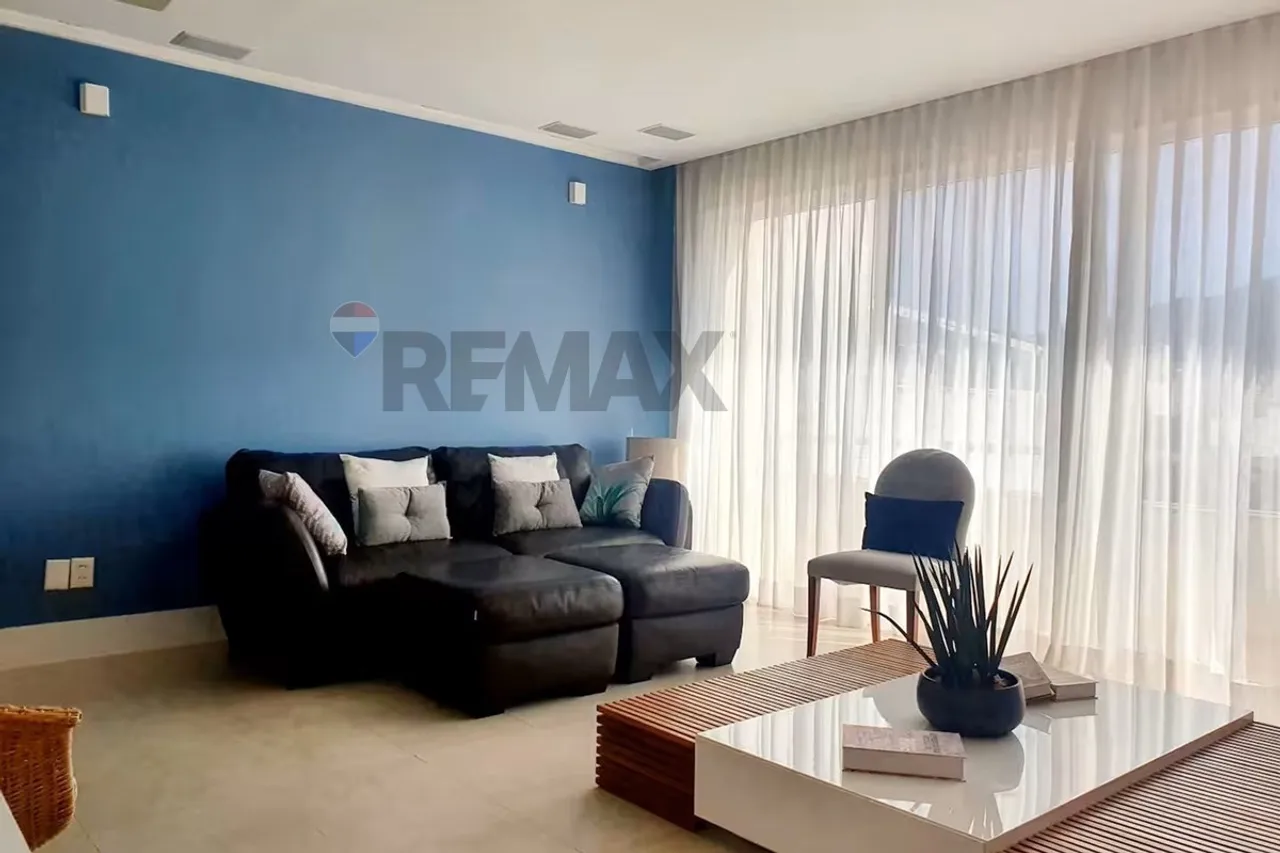 Furnished 4-bedroom apartment with 3 baths, 225 m² — photo 13
