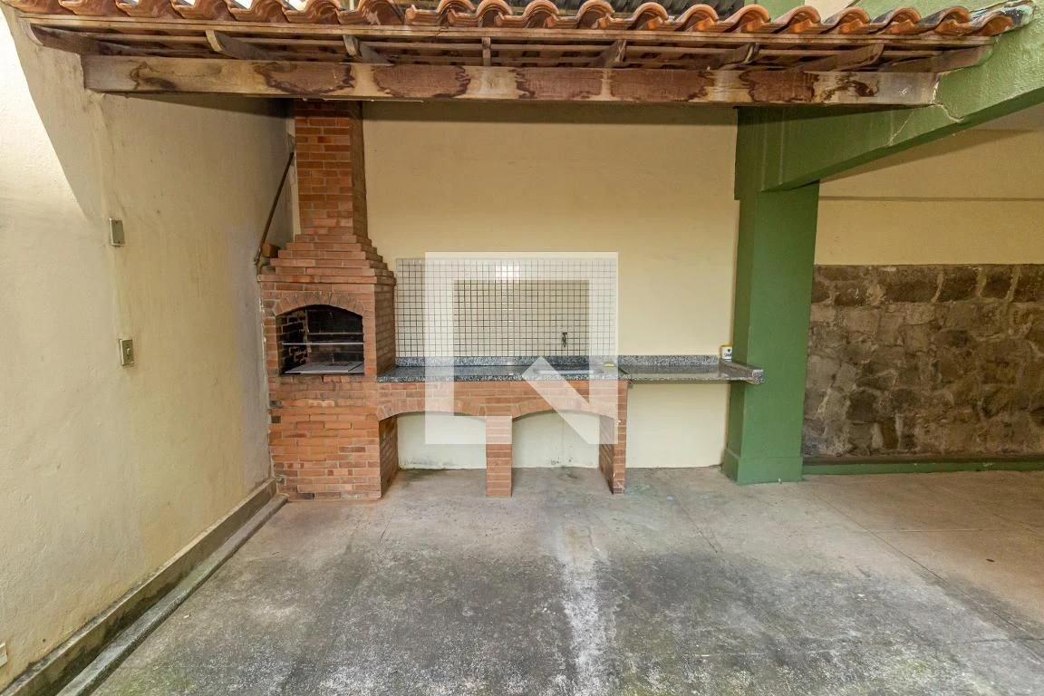 Furnished apartment with 2 bedrooms and a balcony — photo 46