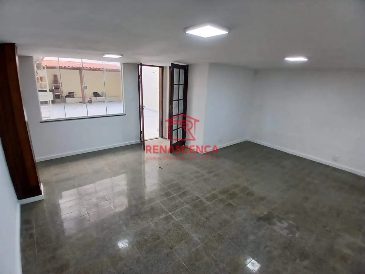 Casa com 5 quartos e 5 banheiros, vaga para 4 carros — photo 12
