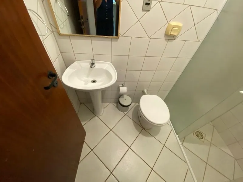 Ground-floor furnished 1-bedroom apartment with gas kitchen — photo 16