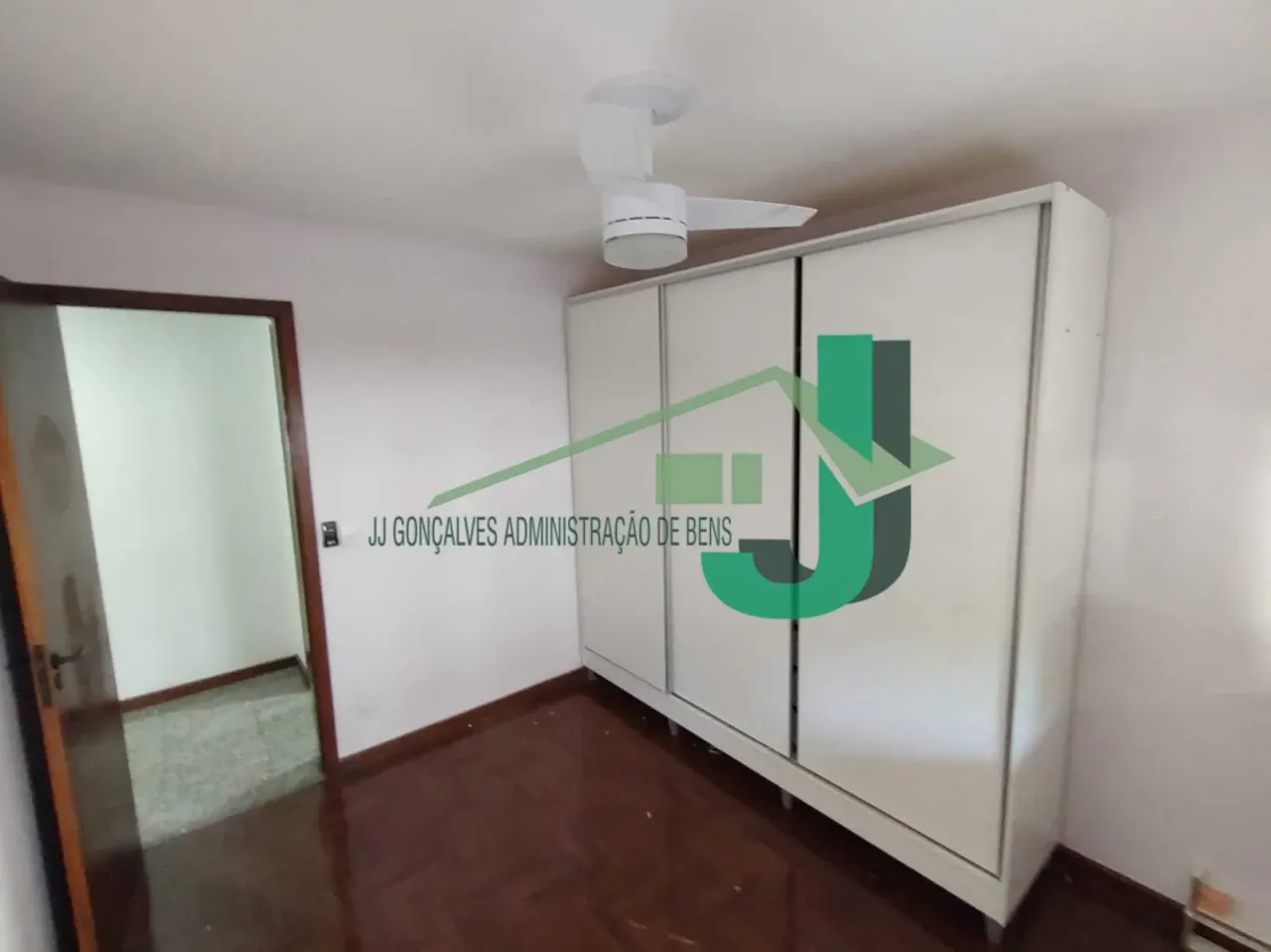 3-bedroom apartment with 3 parking spaces — photo 17