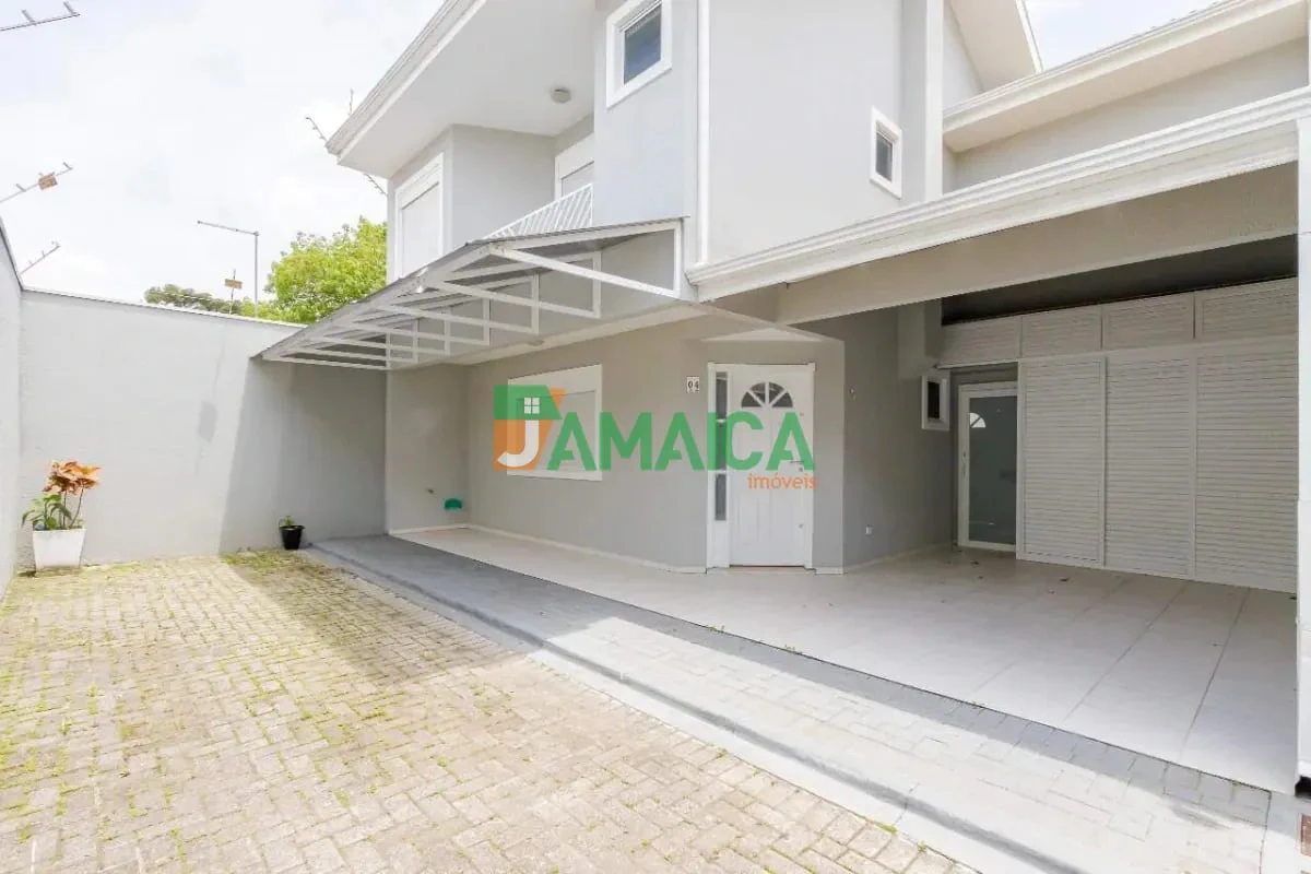 140 m² house with a home office and a walk-in closet — photo 24
