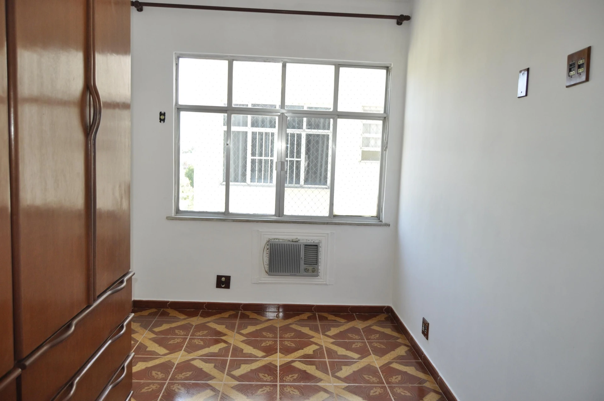 Rental apartment with 2 bedrooms and 1 parking spot — photo 15