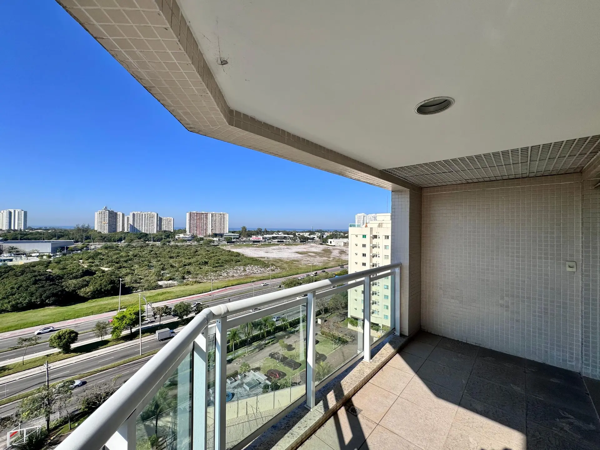 Apartamento para aluguel com 2 quartos, varanda e 2 vagas — photo 9