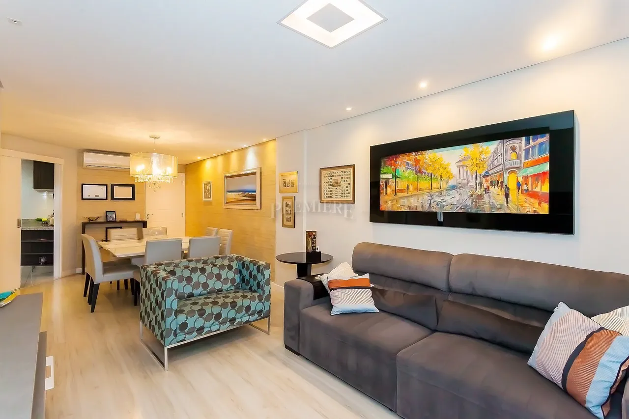 3-bedroom 180 m² apartment with 2 parking spots and garden — photo 2