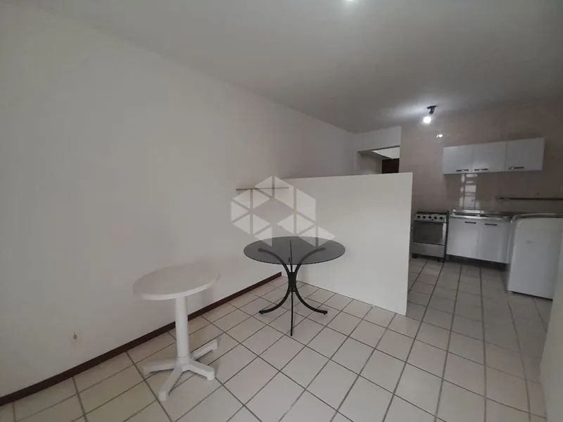 Студия 30 м² с рабочим местом и стиральной машиной — photo 9