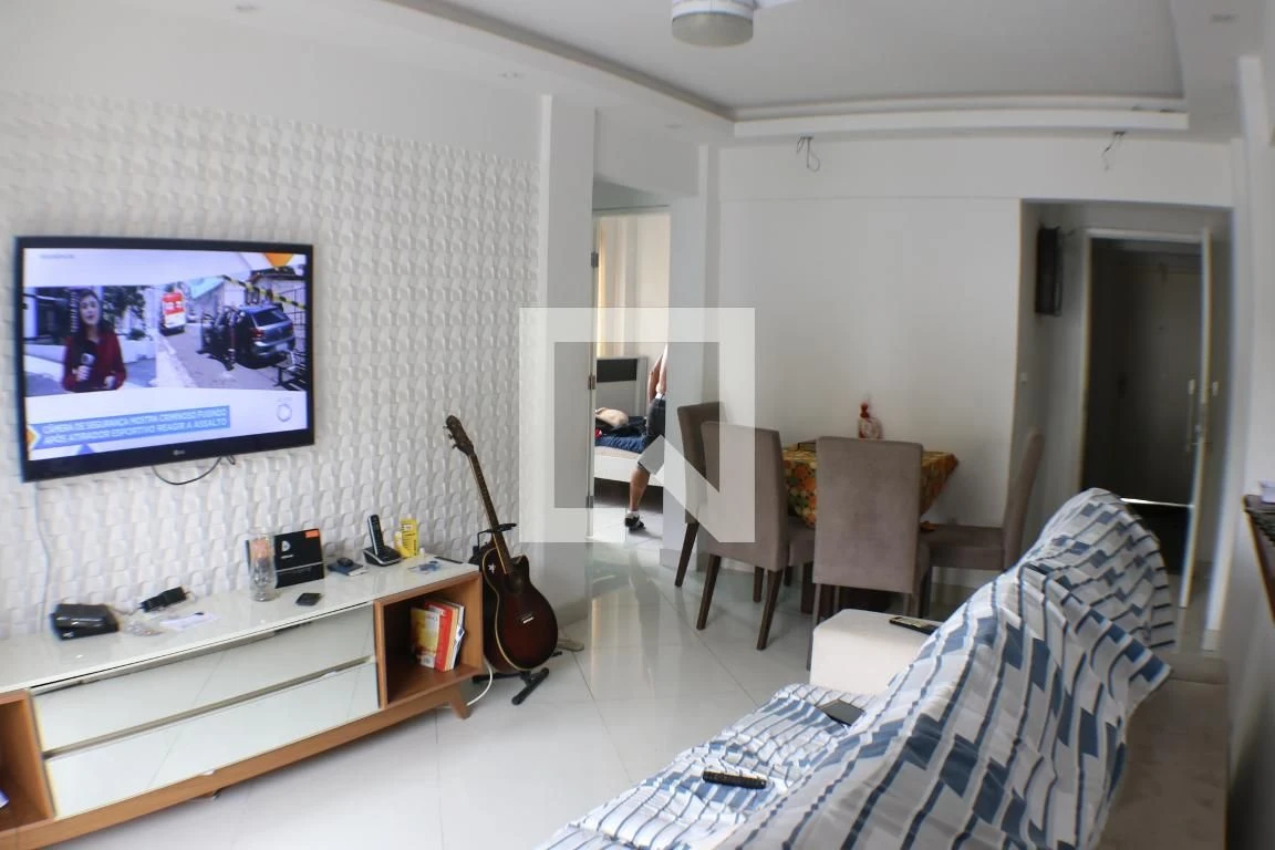 2-bedroom apartment with a washing machine — photo 9