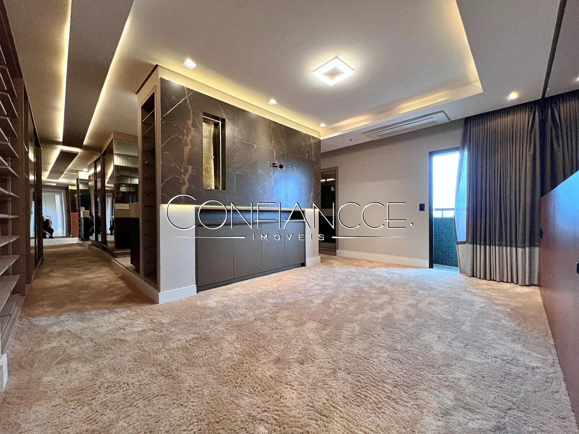 Apartamento de 463 m² con 3 suites y 4 plazas — photo 23