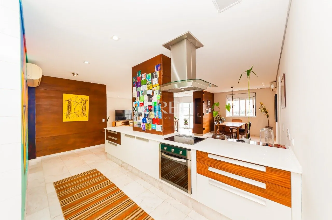 269 m² apartment with 2 bedrooms and an open-plan kitchen — photo 14