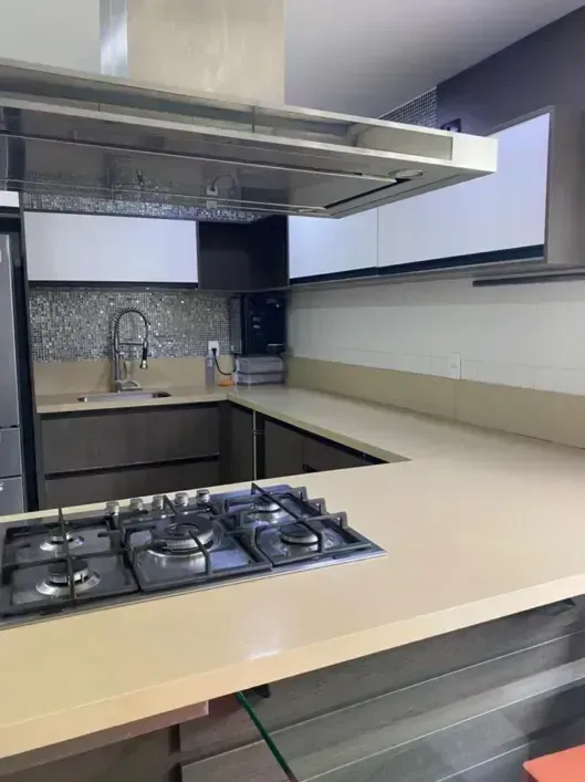 Casa mobiliada com 5 suítes e piscina e cozinha fechada — photo 15