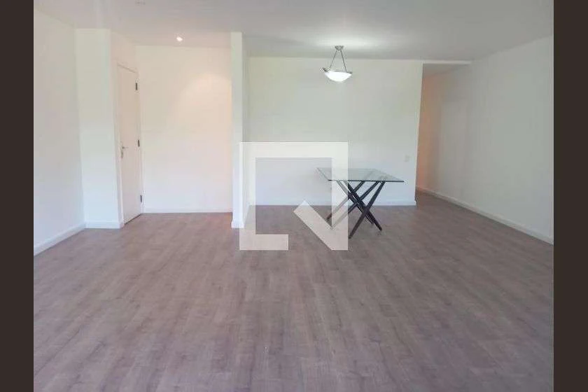 130 m² apartment with 3 bedrooms and a balcony — photo 14