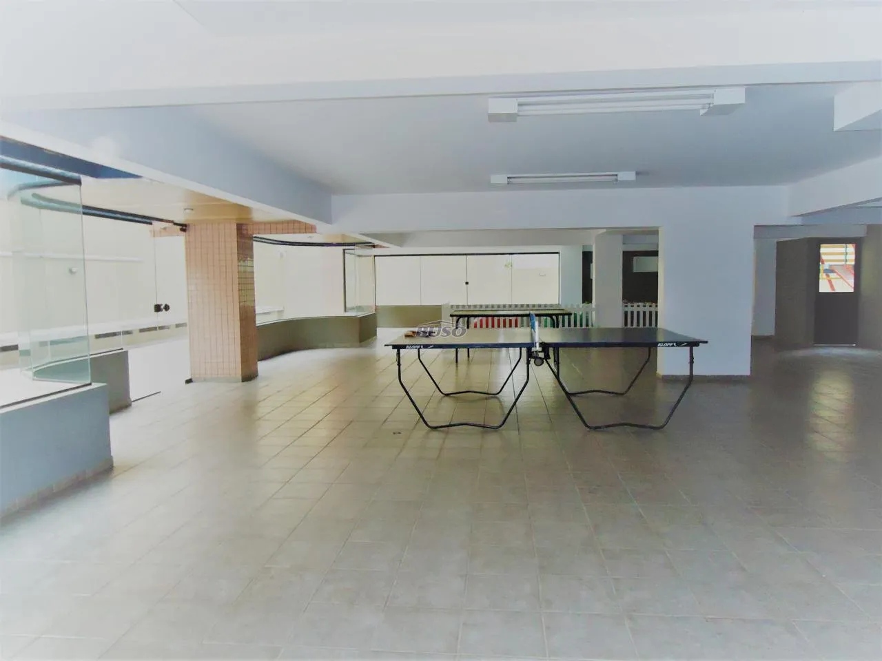 2-bedroom apartment with a grill on the balcony — photo 32