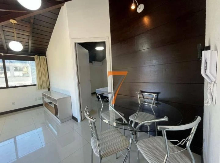 Apartamento de 1 dormitorio con jardín privativo y 101 m² — photo 2