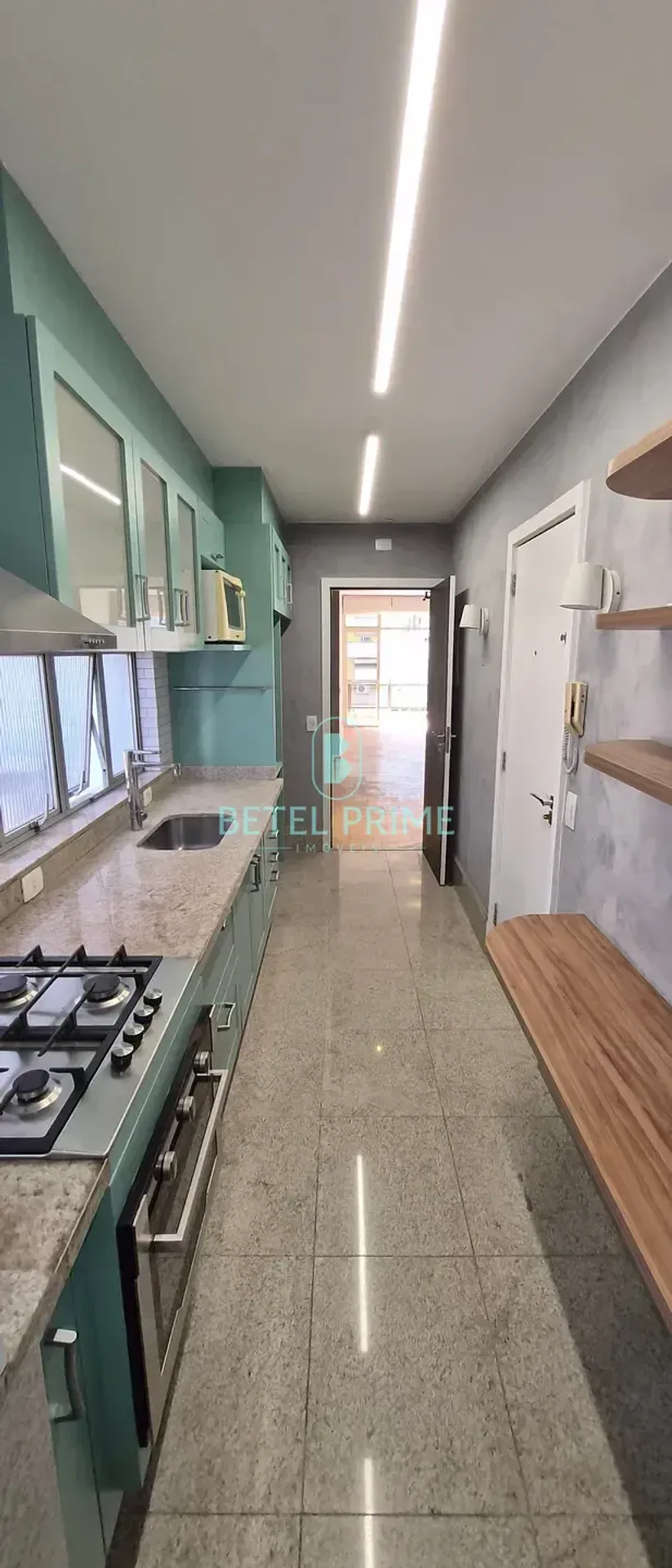 Cobertura com 2 quartos e 4 banheiros, com varanda — photo 30