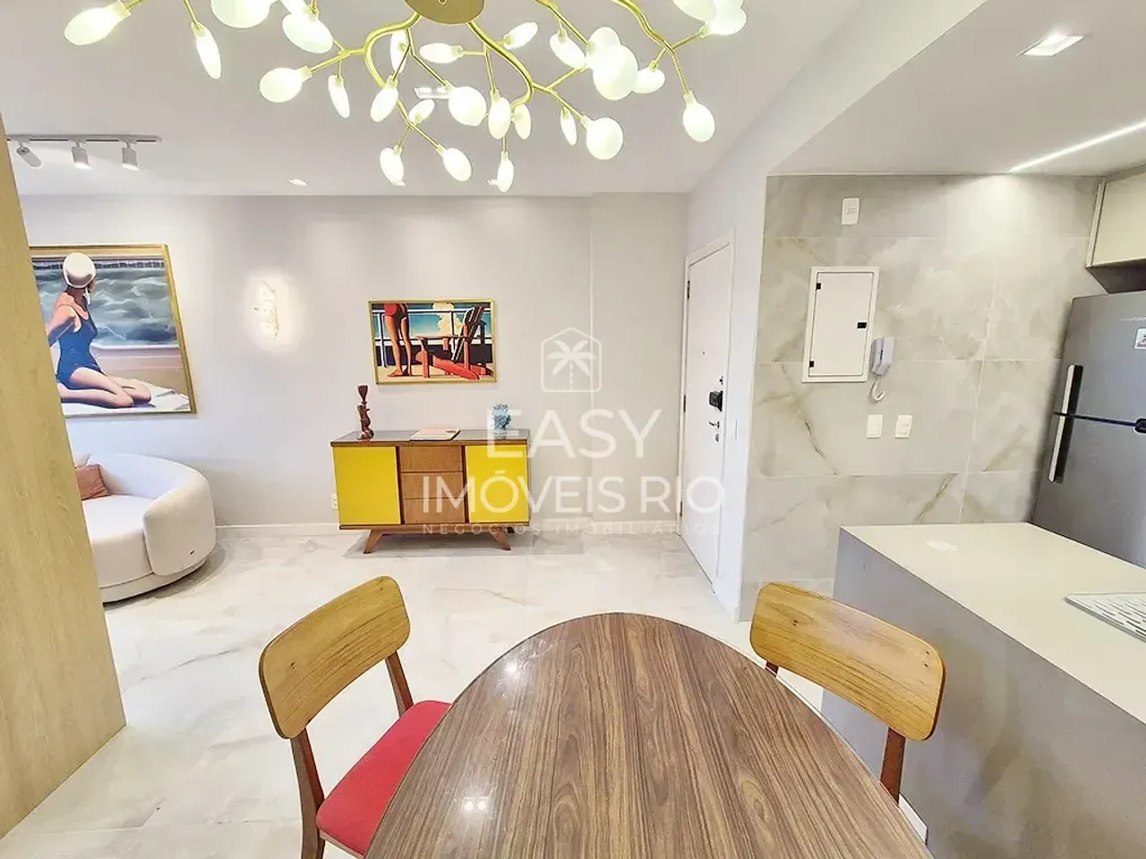 Furnished apartment with an open-plan kitchen and 2 beds — photo 6