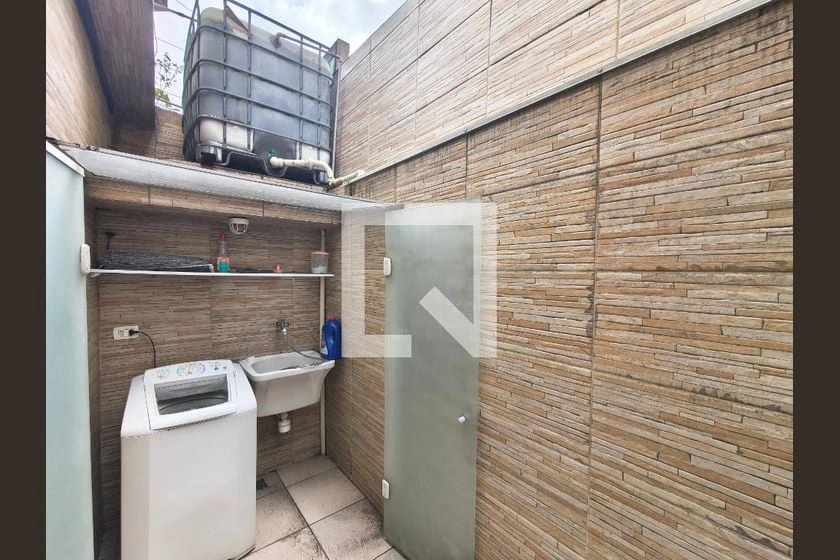 Casa com 2 quartos, 1 banheiro e cozinha fechada a gás — photo 18