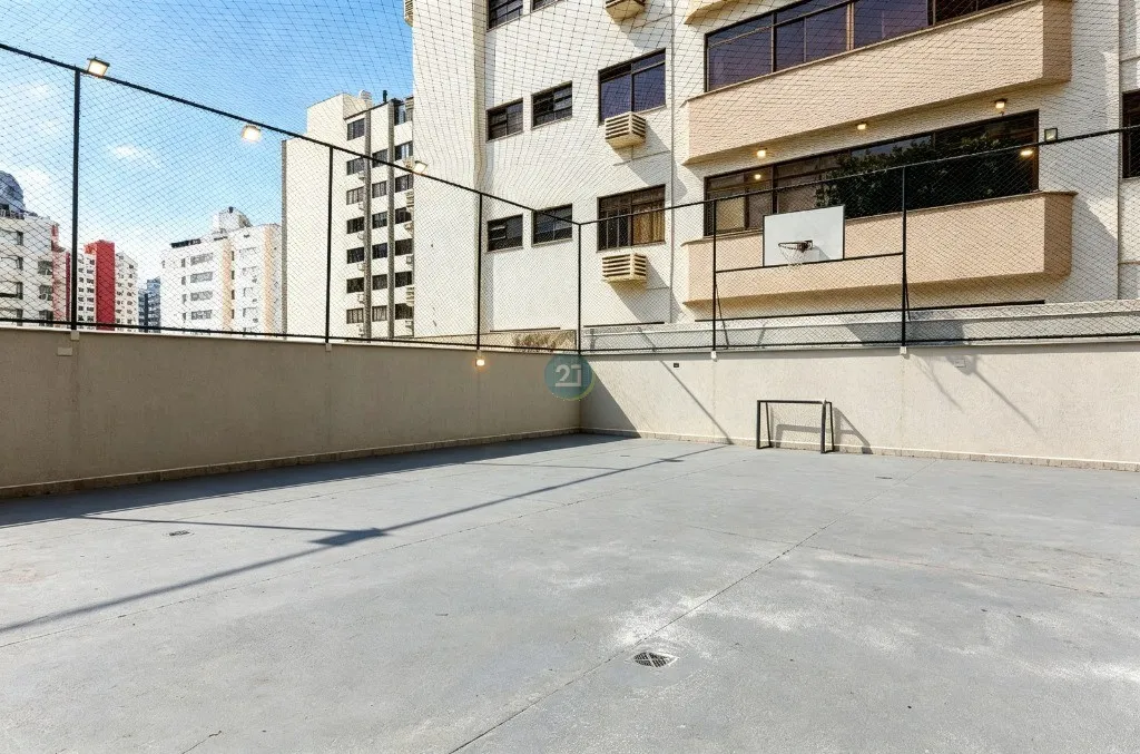 Квартира 254 м² с 3 спальнями-сьютами и прачечной — photo 16