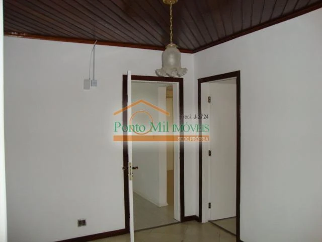 Будинок на 4 спальні з 3 суїтами 270 м² без паркування — photo 46