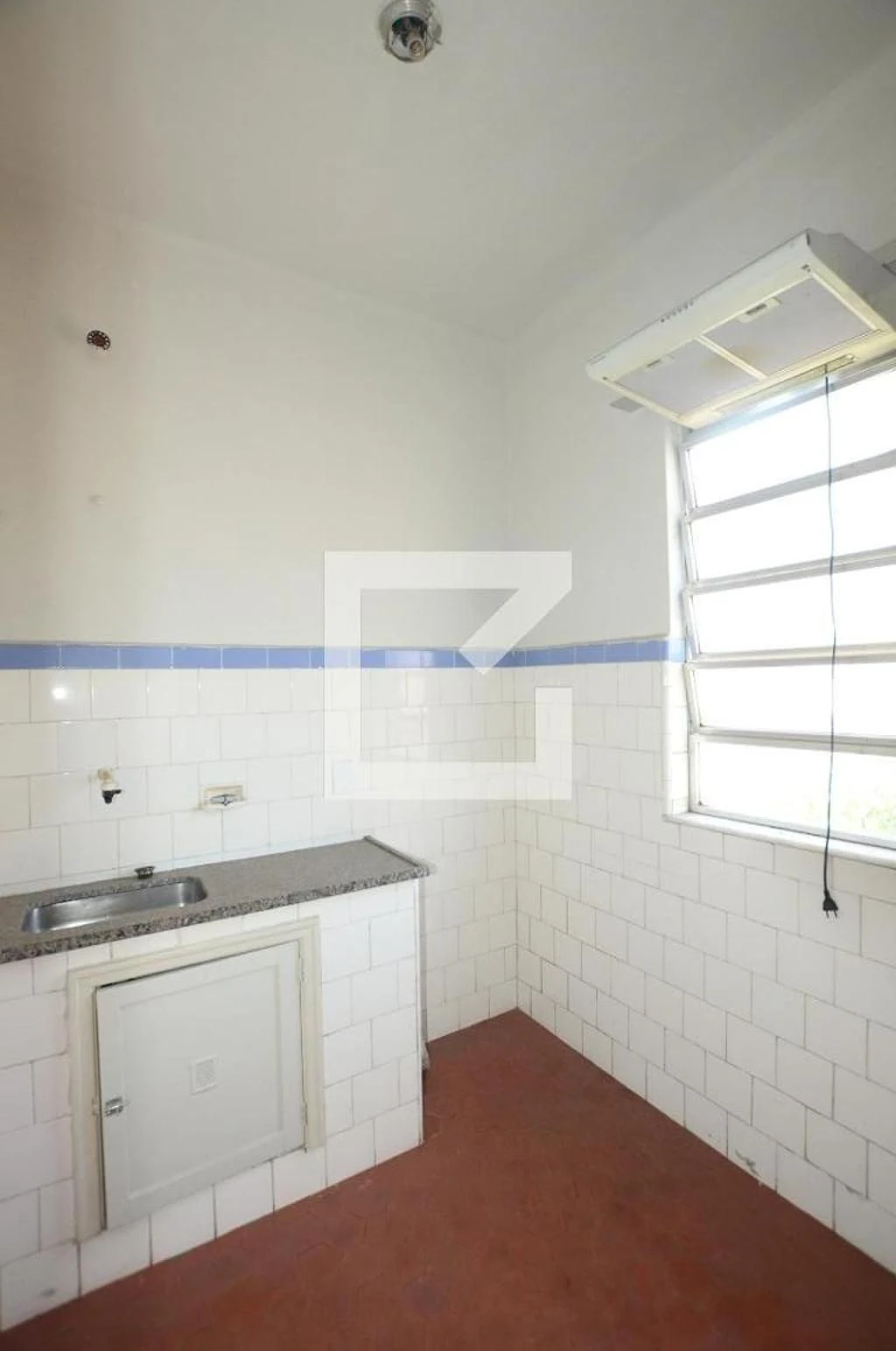 Rental apartment with 2 bedrooms and 1 bathroom — photo 26