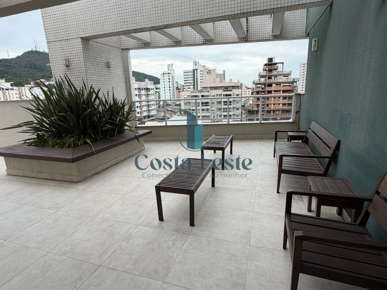 One-bedroom apartment with a washing machine — photo 21