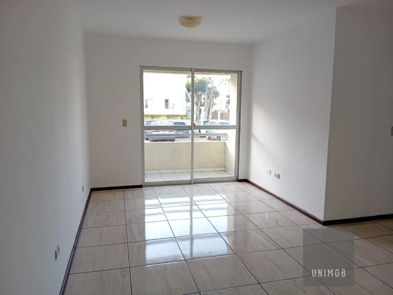 3-bedroom apartment with separate kitchen and 1 parking