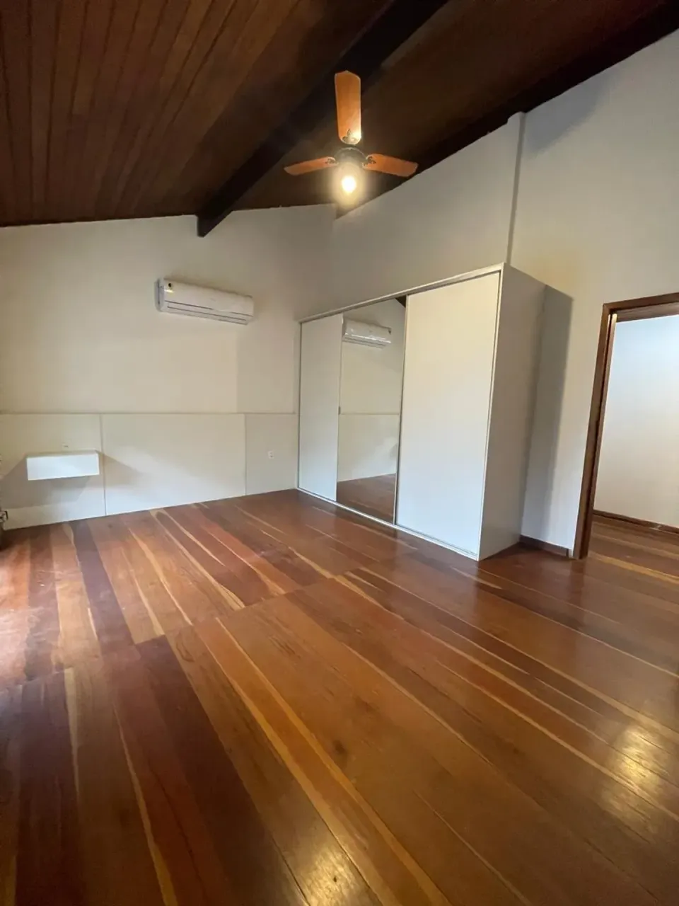 Duplex house with 4 bedrooms, 2 baths and 110 m² — photo 3