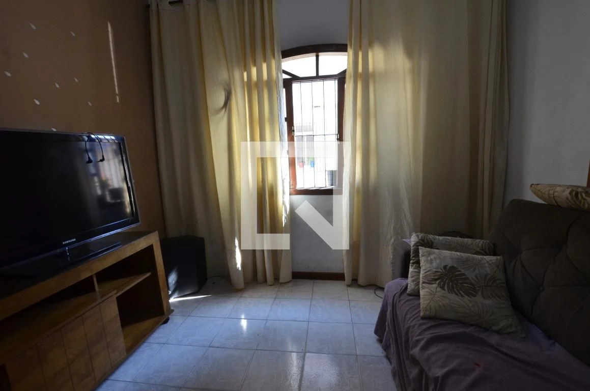 Apartamento mobiliado, 160 m², com máquina de lavar