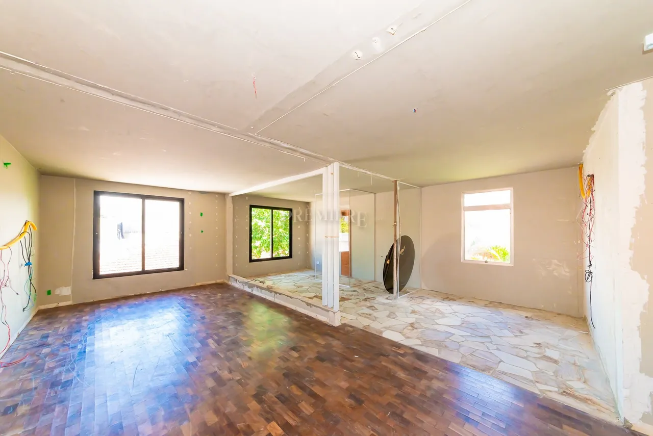 House for rent with 1 bedroom and 5 bathrooms, needs renovation — photo 10