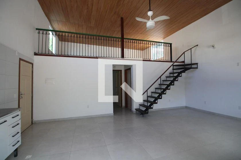 Rental house with 4 bedrooms and 340 m² — photo 21